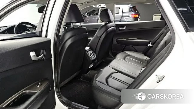 Kia The New K5 2nd generation 2018 Белый из Кореи, фото 3