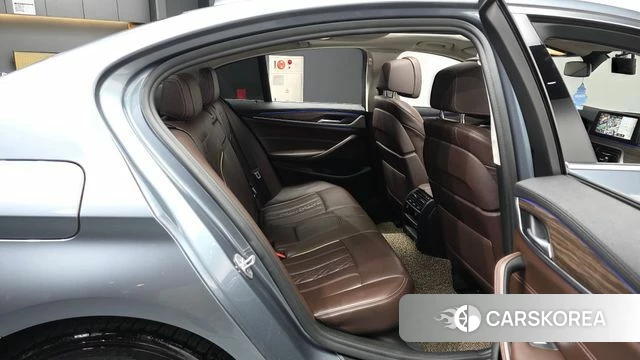 BMW 5 Series (G30) 2019 Серый из Кореи, фото 3