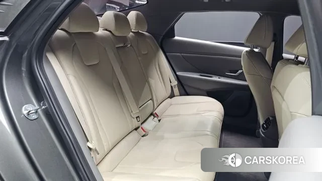 Hyundai Avante (CN7) 2022 Серый из Кореи, фото 3