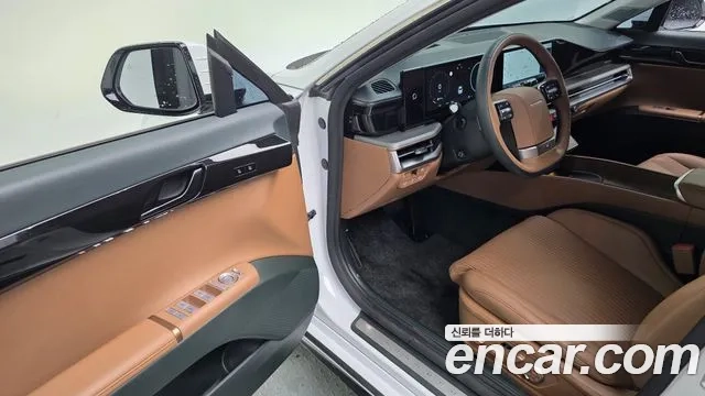 Hyundai Grandeur Hybrid (GN7) 2023 Белый из Кореи, фото 3