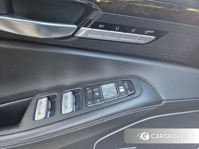 Genesis G90 2019 Черный из Кореи, фото 3