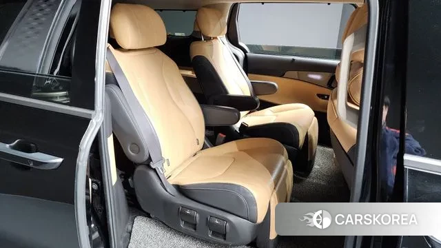 Kia Carnival 4th generation 2021 Черный из Кореи, фото 3