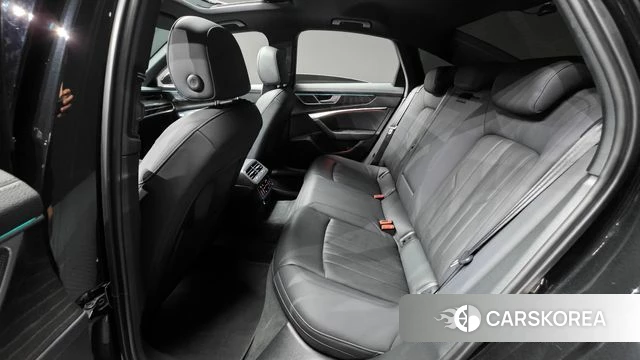 Audi A6 (C8) 2020 Черный из Кореи, фото 3