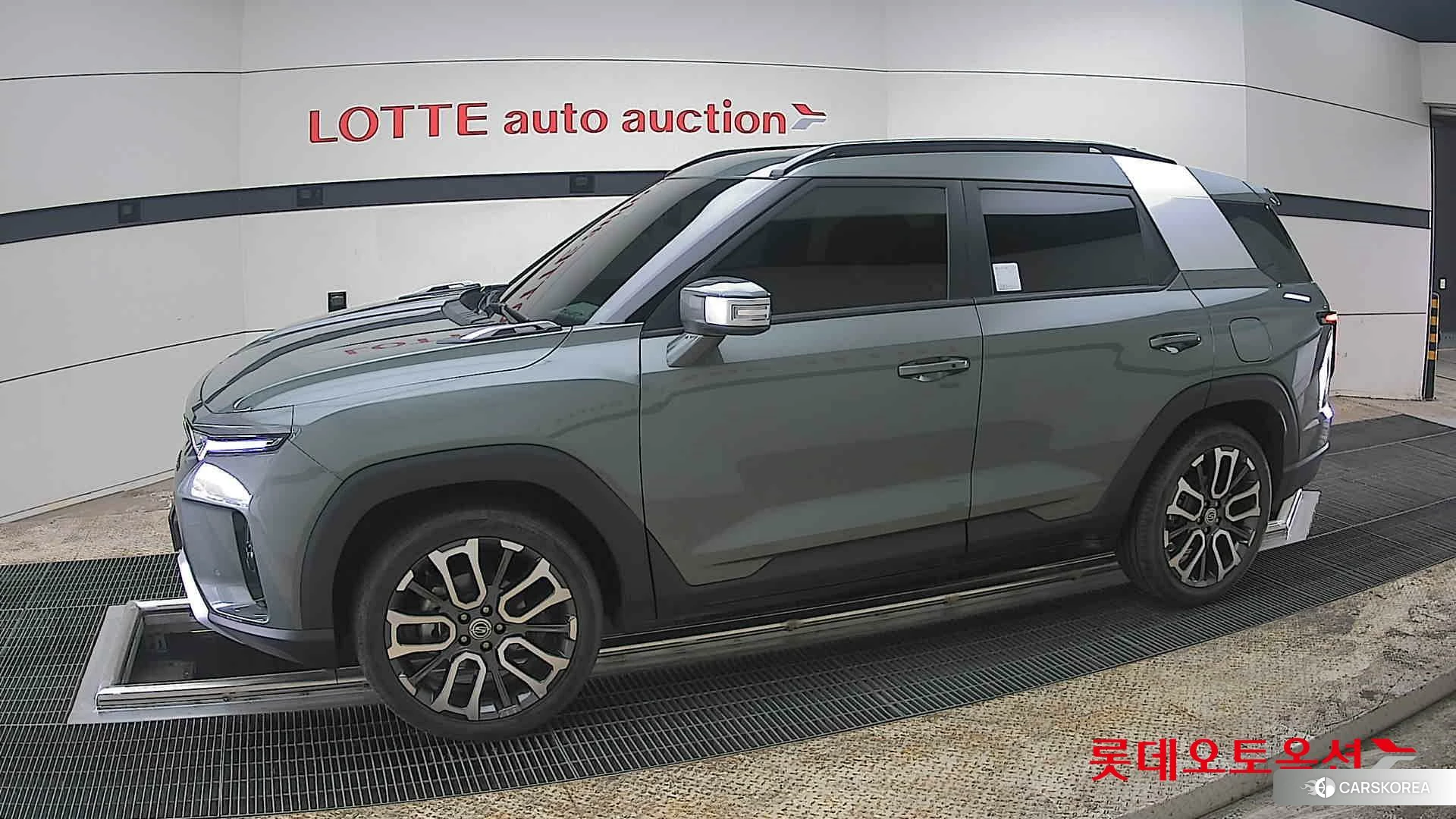 SsangYong Torres 2023 Forest Green из Кореи, фото 3