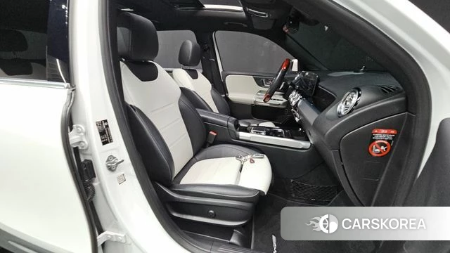 Mercedes-Benz GLB-Class X247 2020 Белый из Кореи, фото 3