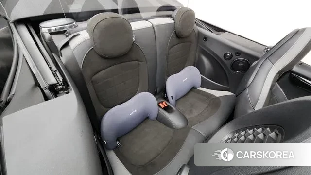 Mini Cooper S Convertible 2021 Серебристо-серый из Кореи, фото 3