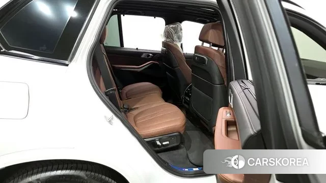 BMW X5 (G05) 2024 Белый из Кореи, фото 3