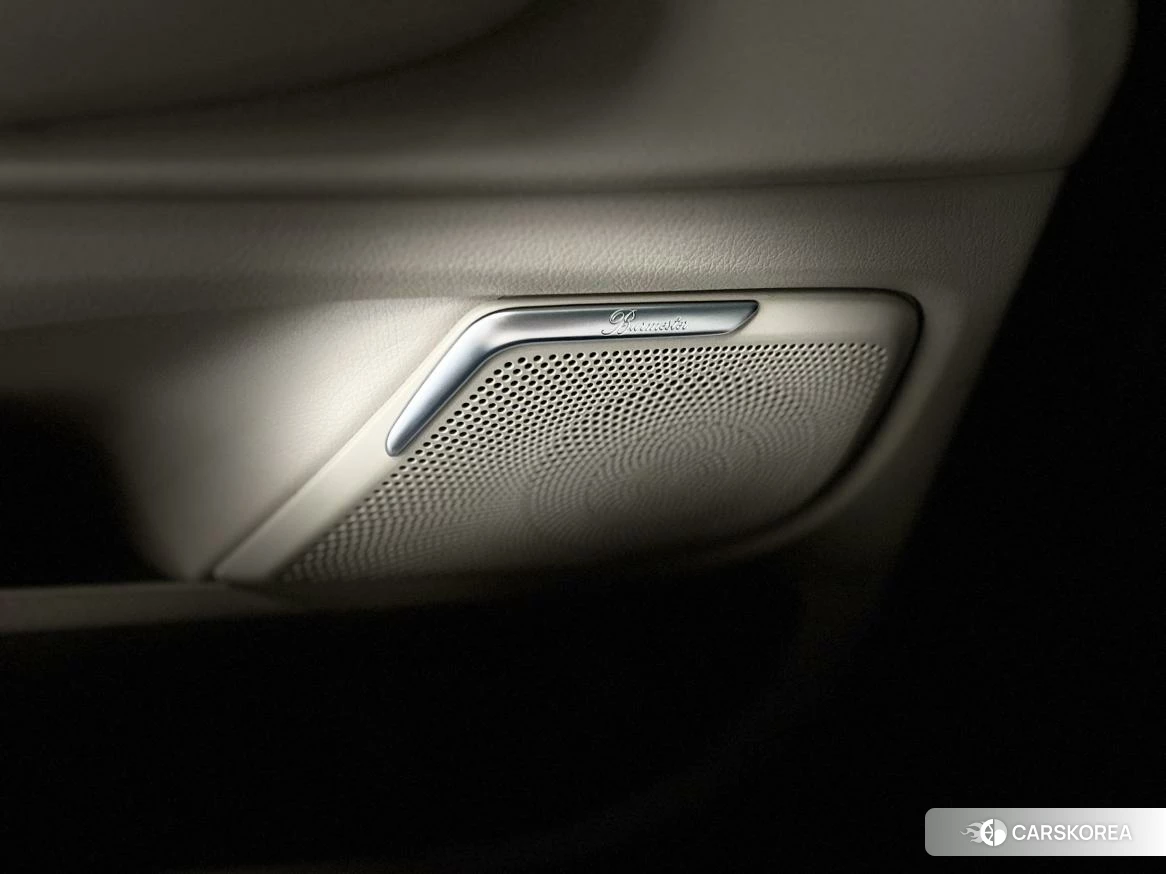 Mercedes-Benz V-class 2022 Черный из Китая, фото 3