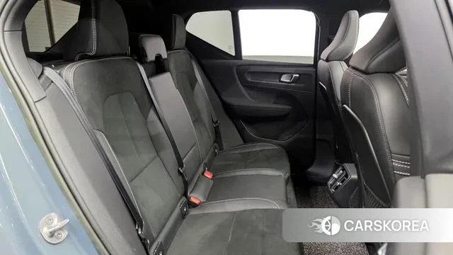 Volvo XC40 2022 Серый из Кореи, фото 3