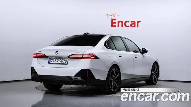 BMW 5 Series (G60) id 2521513 из Кореи 3