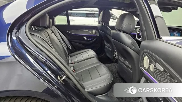 Mercedes-Benz E-Class W213 2022 Синий из Кореи, фото 3