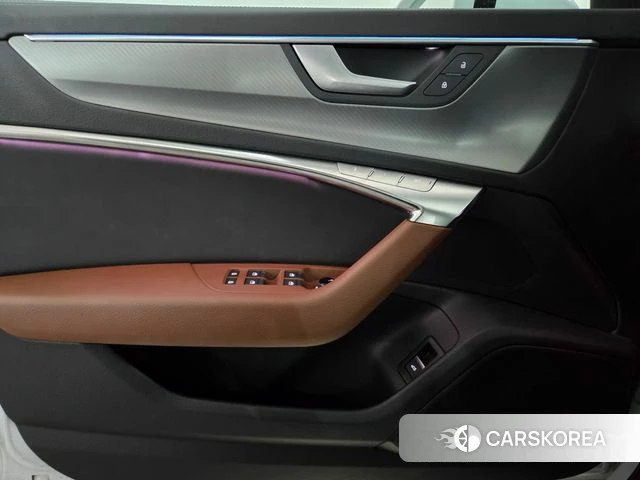 Audi A6 (C8) 2024 Белый из Кореи, фото 3