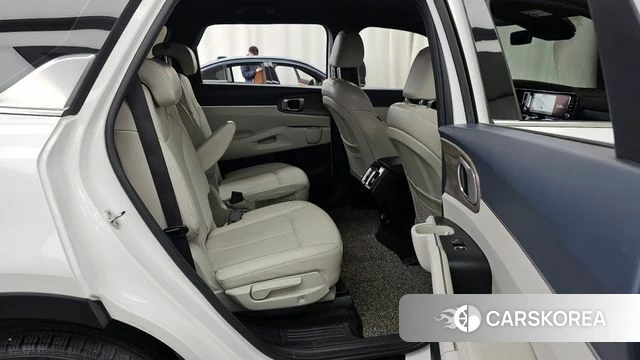 Kia Sorento 4th Generation 2021 Белый из Кореи, фото 3