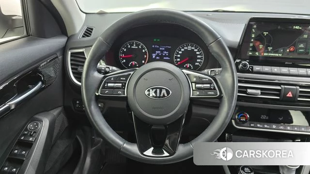 Kia Seltos 2019 Белый из Кореи, фото 3