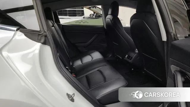 Tesla Model 3 2020 Белый из Кореи, фото 3