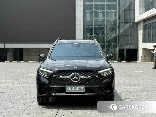 Mercedes-Benz GLC 2025 Черный из Китая, фото 3