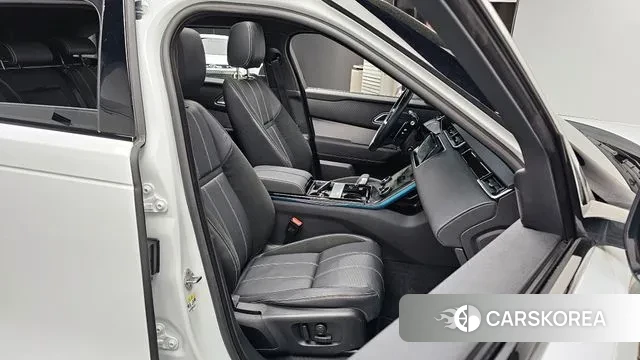 Land Rover Range Rover Velar 2023 Белый из Кореи, фото 3