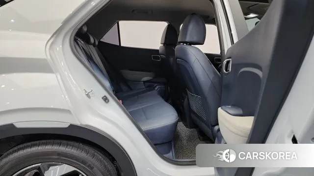 Hyundai Venue 2024 Белый из Кореи, фото 3