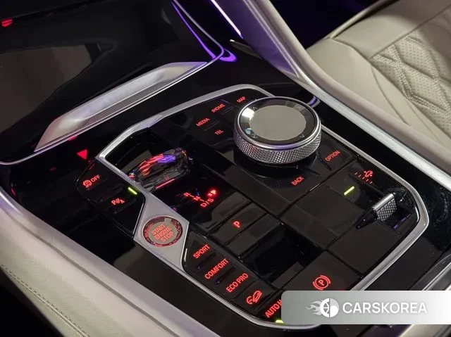 BMW X6 (G06) 2025 Белый из Кореи, фото 3