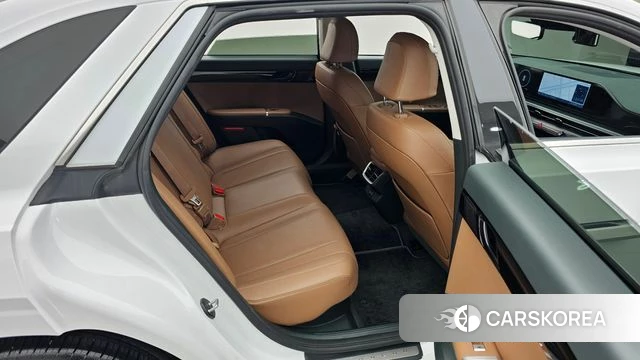 Hyundai Grandeur Hybrid (GN7) 2024 Белый из Кореи, фото 3