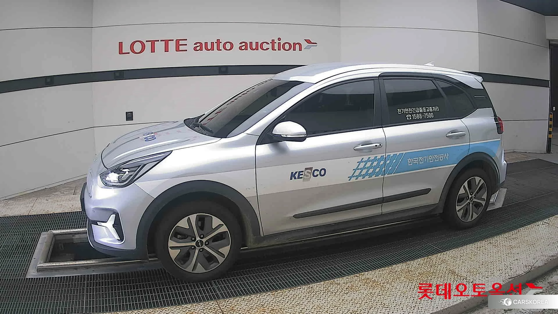 Kia Niro Plus 2023 Sparkling Silver из Кореи, фото 3