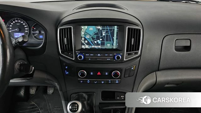 Hyundai The New Grand Starex 2018 Серебристо-серый из Кореи, фото 3