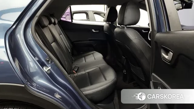 Kia Stonic 2018 Синий из Кореи, фото 3