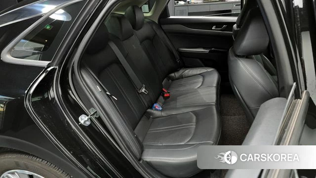 Kia K5 Hybrid 3rd Generation 2023 Черный из Кореи, фото 3