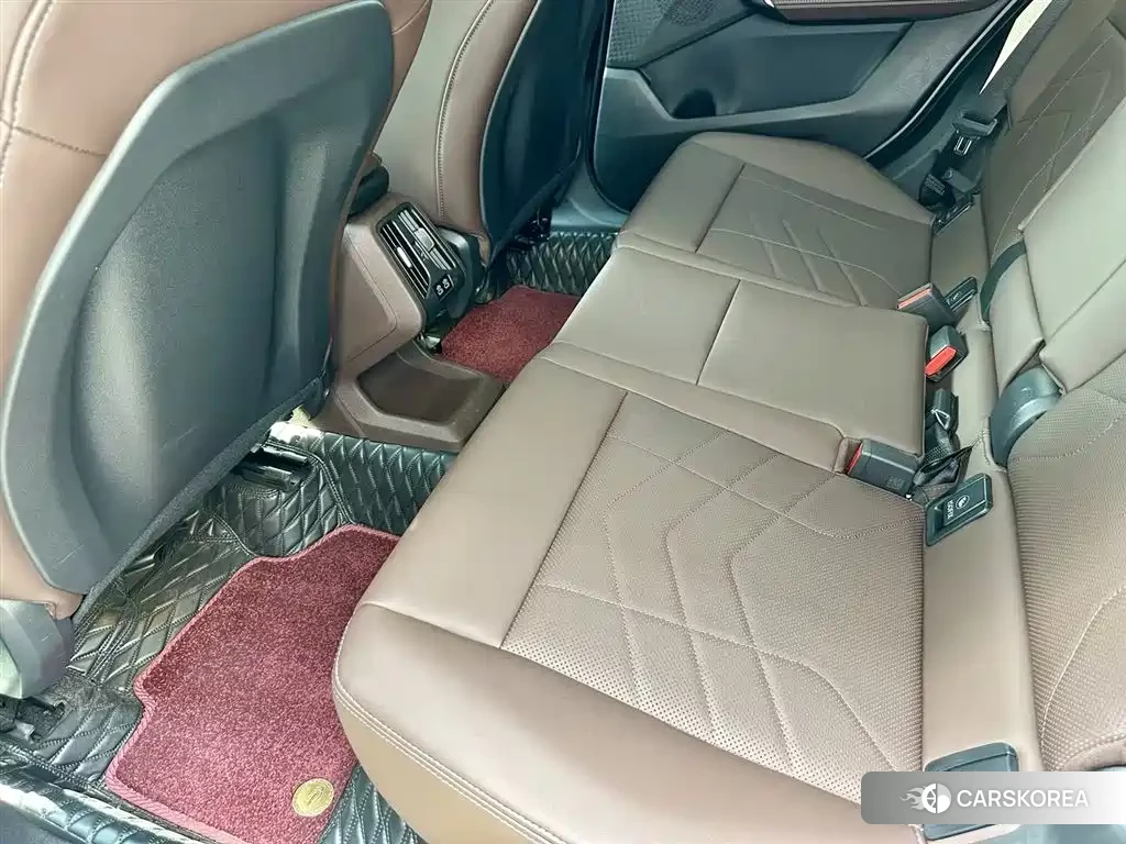 BMW X2 2025 Silver/gray из Китая, фото 3