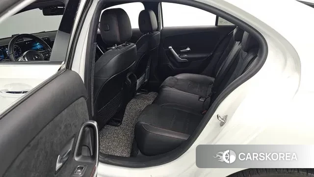 Mercedes-Benz A-Class W177 2020 Белый из Кореи, фото 3