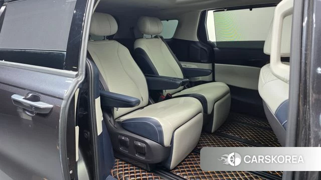 Kia The New Carnival 4th Generation 2024 Серый из Кореи, фото 3