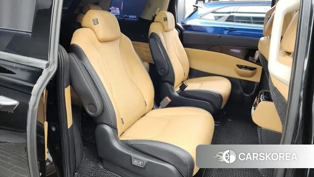 Kia Carnival 4th generation 2022 Черный из Кореи, фото 3