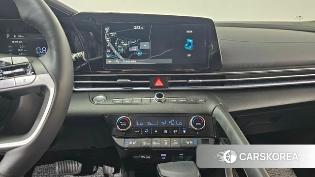 Hyundai The New Avante (CN7) 2025 Белый из Кореи, фото 3