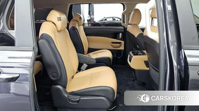 Kia Carnival 4th generation 2022 Серый из Кореи, фото 3