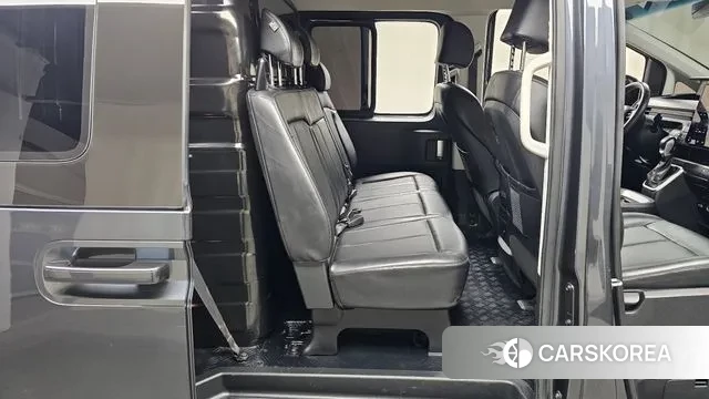 Hyundai Staria 2022 Серый из Кореи, фото 3