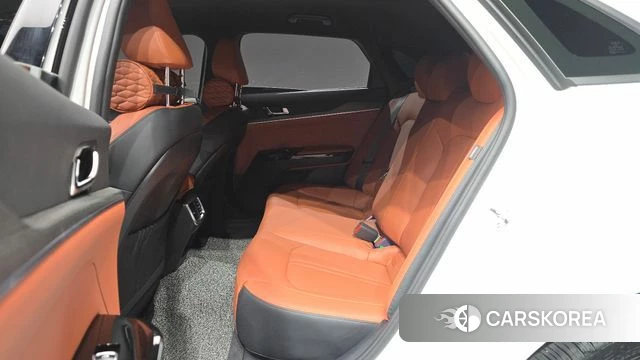 Kia The New K5 3rd generation 2024 Белый из Кореи, фото 3