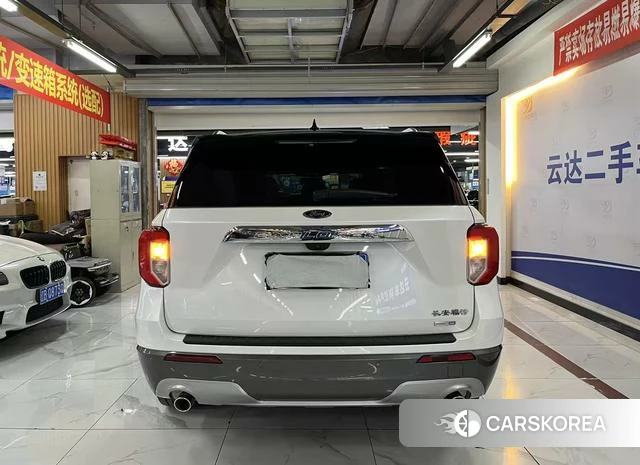 Ford Explorer 2021 Белый из Китая, фото 3
