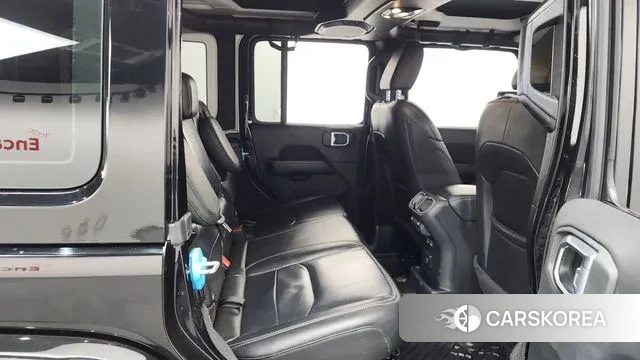 Jeep Wrangler (JL) 2022 Черный из Кореи, фото 3