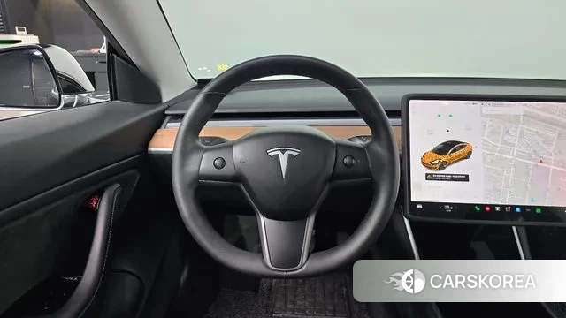 Tesla Model 3 2020 Черный из Кореи, фото 3