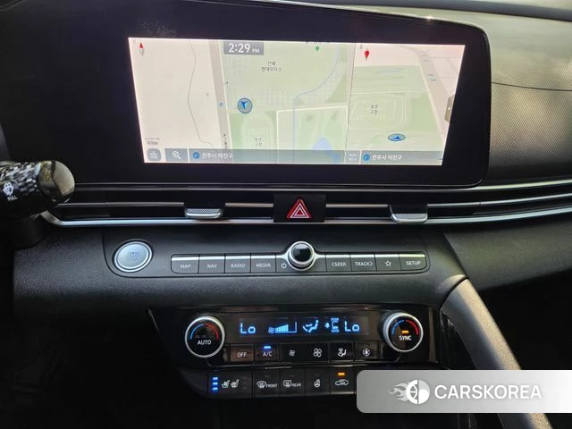 Hyundai Avante (CN7) 2020 Серебристо-серый из Кореи, фото 3