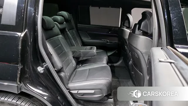 Hyundai Santa Fe (MX5) 2024 Черный из Кореи, фото 3