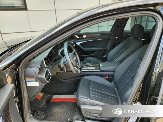 Audi A6 (C8) 2021 Черный из Кореи, фото 3