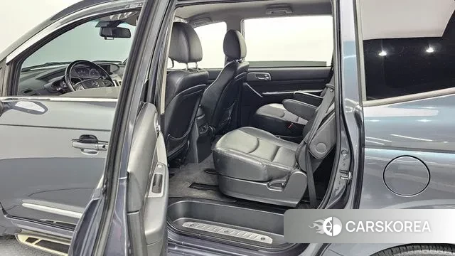 Ssangyong Korando Turismo 2018 Серый из Кореи, фото 3