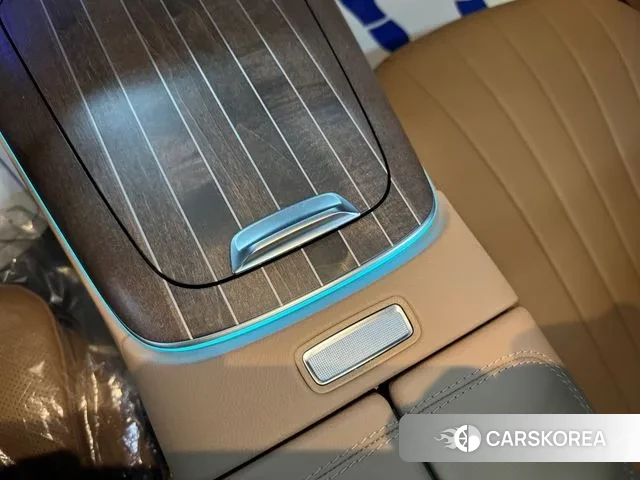 Mercedes-Benz E-Class W214 2024 Серый из Кореи, фото 3