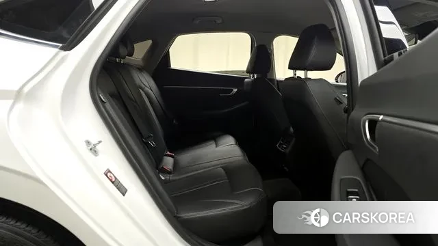 Hyundai Sonata (DN8) 2022 Белый из Кореи, фото 3