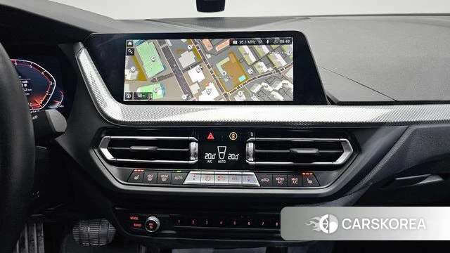 BMW 2 Series Gran Coupe (F44) 2022 Белый из Кореи, фото 3