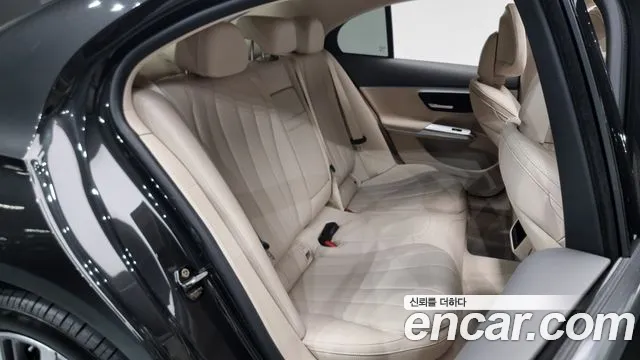 Mercedes-Benz E-Class W214 2024 Серый из Кореи, фото 3