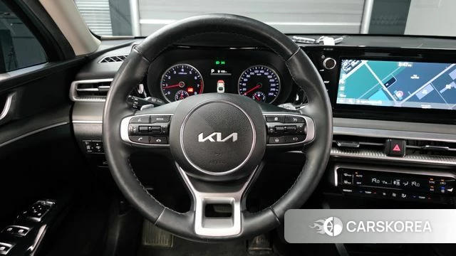 Kia K5 3rd generation 2022 Серый из Кореи, фото 3