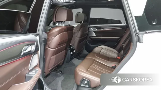 BMW 6 Series GT (G32) 2022 Белый из Кореи, фото 3