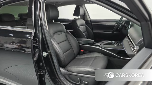 Hyundai The New Grandeur IG Hybrid id 4433580 из Кореи 3